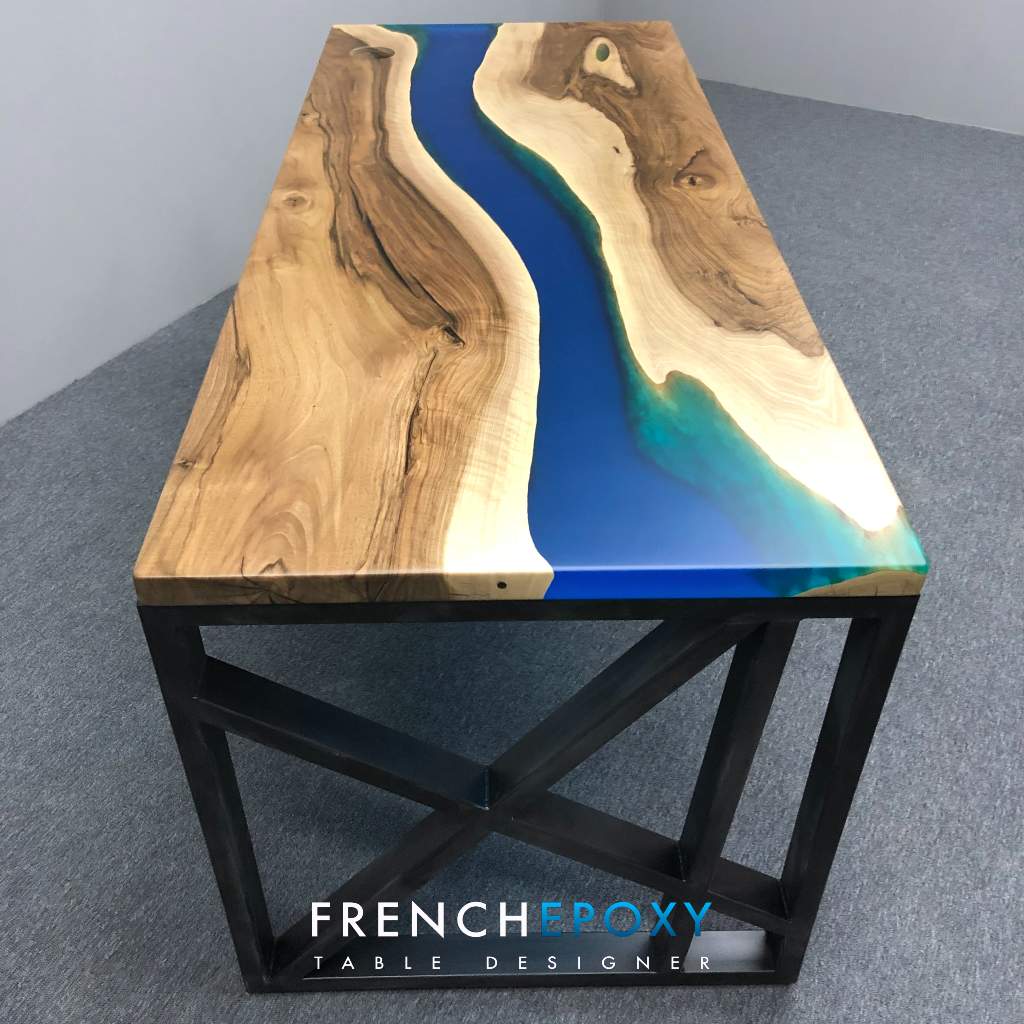 Table-Bureau en résine époxy et bois, bois de France – LA&KA Design