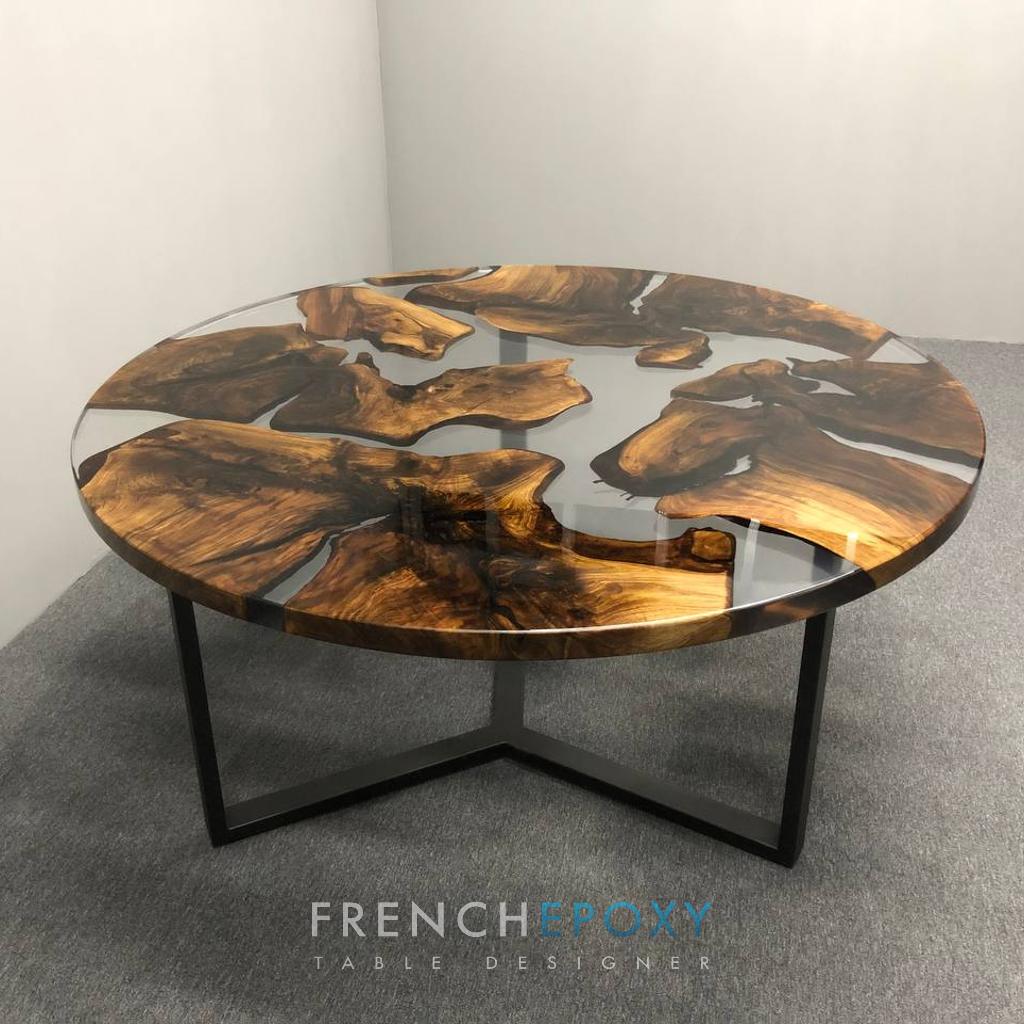 Table ronde en resine epoxy transparente TMR.NT .04.2