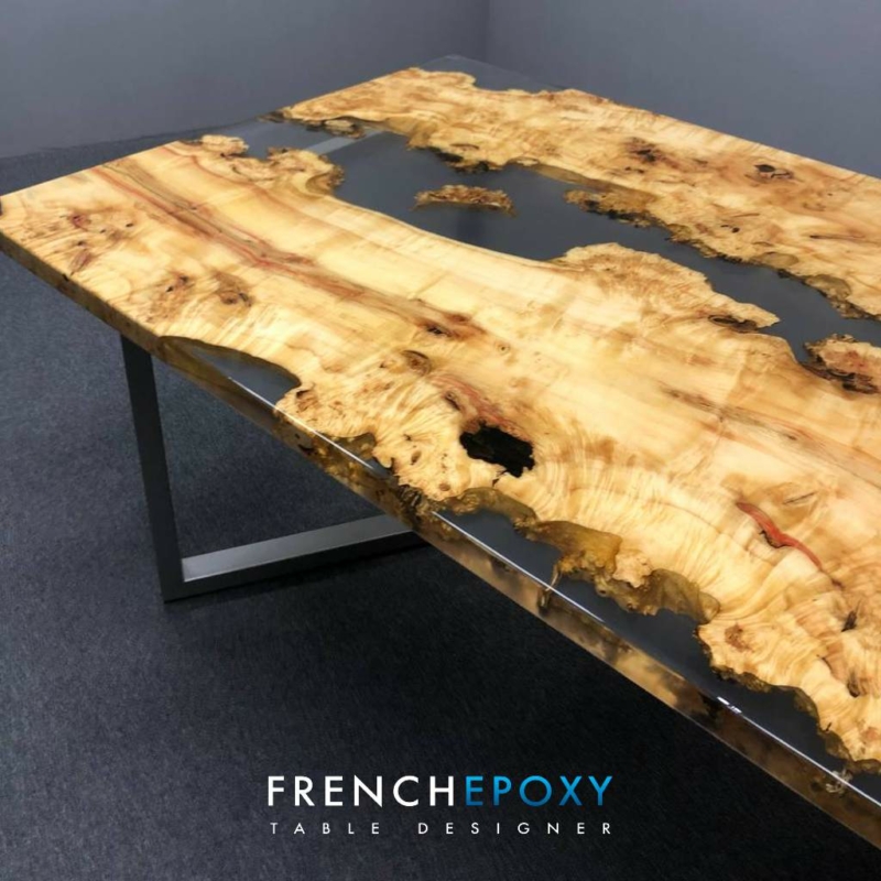 Table rivière en résine Epoxy transparente TM.ET.51