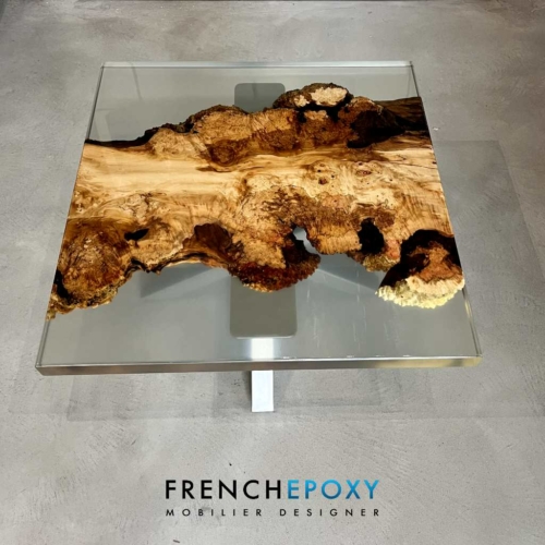 Table basse design carree en resine epoxy TB.ET .12.3 1