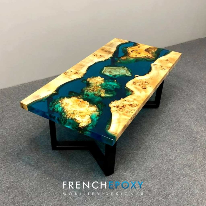 Table basse originale en résine turquoise – Image 5