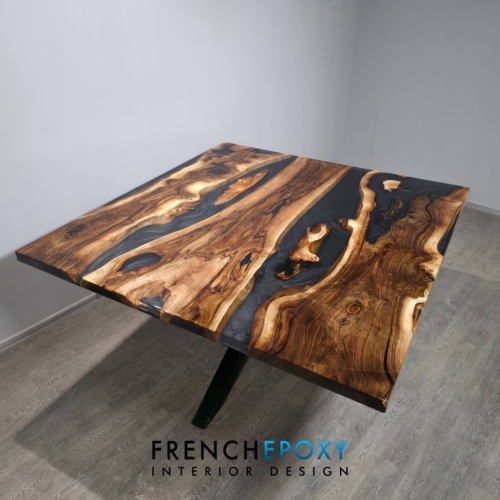 Table époxy sur mesure à Cannes